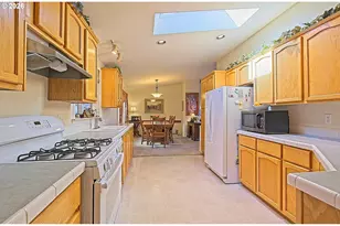 1630 Wallace Rd NW, Salem, OR 97304 - Photo 12