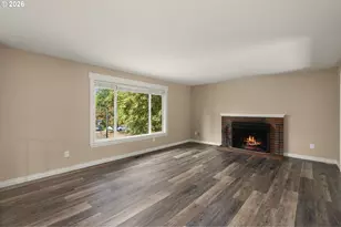 18340 Chris Ct, Gladstone, OR 97027 - Photo 8