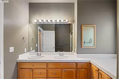 240 Magnolia Dr, Creswell, OR 97426 - Photo 28