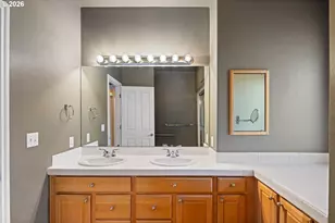 240 Magnolia Dr, Creswell, OR 97426 - Photo 28