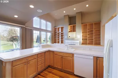 240 Magnolia Dr, Creswell, OR 97426 - Photo 20