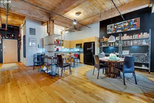 725 NW Flanders St, Portland, OR 97209 - Photo 2