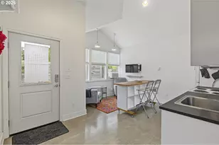 6626 SE 85th Ave, Portland, OR 97266 - Photo 28