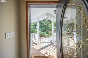 2193 13th St, Florence, OR 97439 - Photo 12