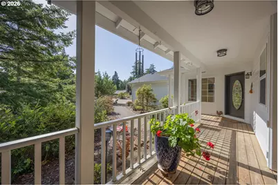 2193 13th St, Florence, OR 97439 - Photo 10