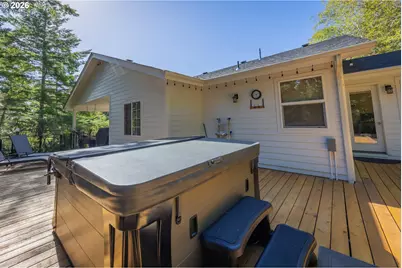 2193 13th St, Florence, OR 97439 - Photo 46