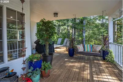 2193 13th St, Florence, OR 97439 - Photo 6