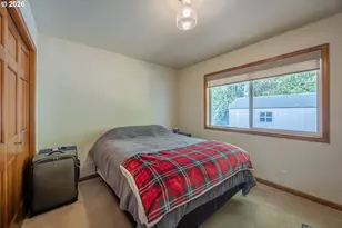 2193 13th St, Florence, OR 97439 - Photo 42