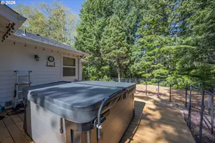 2193 13th St, Florence, OR 97439 - Photo 48