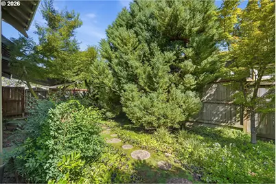 906 SE 1st St, McMinnville, OR 97128 - Photo 36
