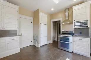 906 SE 1st St, McMinnville, OR 97128 - Photo 12
