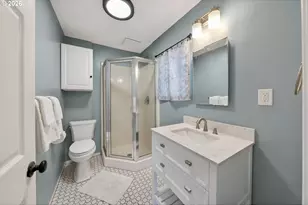 2767 W Langenberg Ave, Roseburg, OR 97471 - Photo 34