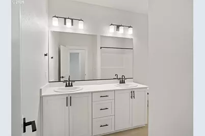 18045 SW Monashee Ln, Beaverton, OR 97007 - Photo 36