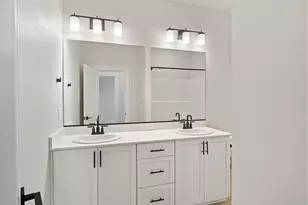 18045 SW Monashee Ln, Beaverton, OR 97007 - Photo 36