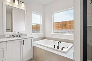 18045 SW Monashee Ln, Beaverton, OR 97007 - Photo 38