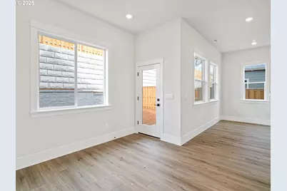 18045 SW Monashee Ln, Beaverton, OR 97007 - Photo 24