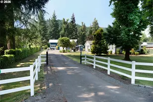 8275 Thurston Rd, Springfield, OR 97478 - Photo 22
