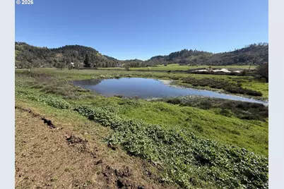 7841 Old Highway 99, Roseburg, OR 97470 - Photo 12