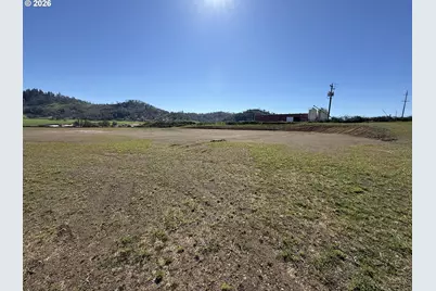 7841 Old Highway 99, Roseburg, OR 97470 - Photo 6