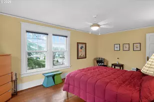 211 S 3rd St, Cottage Grove, OR 97424 - Photo 22