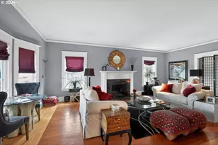 211 S 3rd St, Cottage Grove, OR 97424 - Photo 6