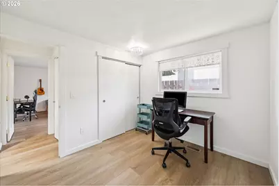 6642 N Delaware Ave, Portland, OR 97217 - Photo 32