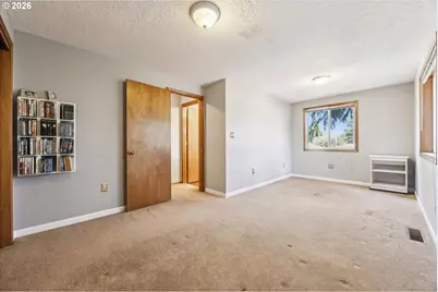 6642 N Delaware Ave, Portland, OR 97217 - Photo 38