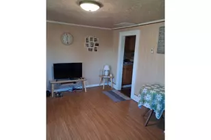 1055 Columbia Ave, Gladstone, OR 97027 - Photo 10