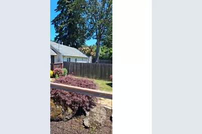 1055 Columbia Ave, Gladstone, OR 97027 - Photo 1