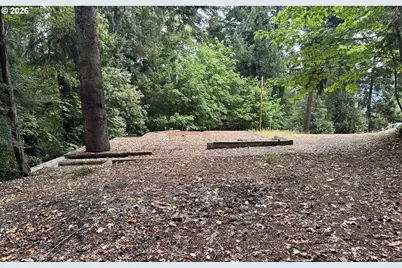 487 Montgomery Ave, Glendale, OR 97442 - Photo 1