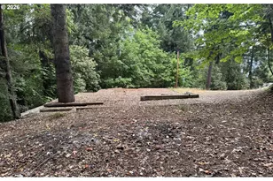 487 Montgomery Ave, Glendale, OR 97442 - Photo 1