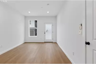 4055 SW McKinley St #39, Gresham, OR 97080 - Photo 8