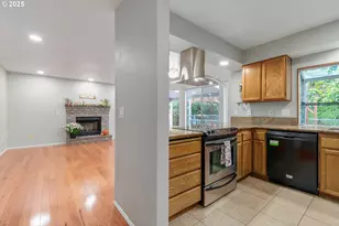 2132 Assumption St, Eugene, OR 97402 - Photo 10