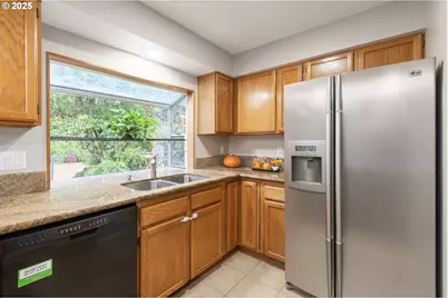 2132 Assumption St, Eugene, OR 97402 - Photo 12