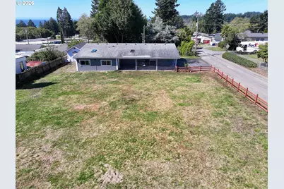 97970 Court St, Brookings, OR 97415 - Photo 6