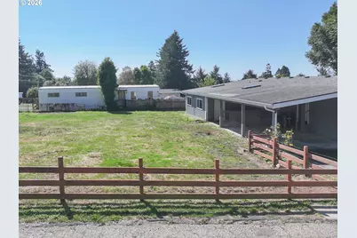 97970 Court St, Brookings, OR 97415 - Photo 4