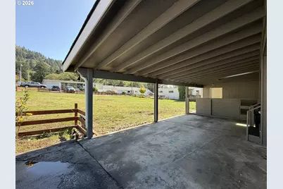 97970 Court St, Brookings, OR 97415 - Photo 8
