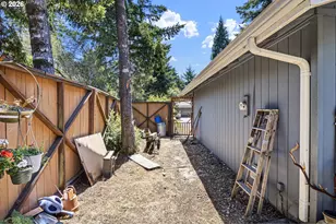 2333 24th St, Florence, OR 97439 - Photo 42
