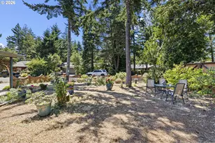 2333 24th St, Florence, OR 97439 - Photo 10