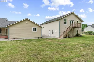 16 Monroe Dr, Cathlamet, WA 98612 - Photo 12