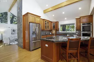 630 Ridgeway Rd, Lake Oswego, OR 97034 - Photo 14