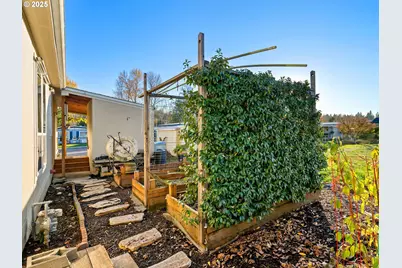 17123 SW Eldorado Dr, Portland, OR 97224 - Photo 6