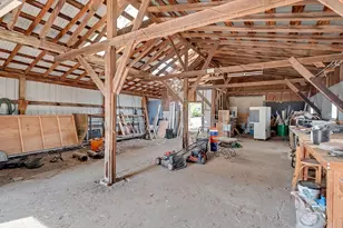 33140 NW Hornecker Rd, Hillsboro, OR 97124 - Photo 42