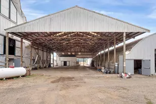 33140 NW Hornecker Rd, Hillsboro, OR 97124 - Photo 28