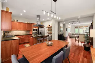 5077 W Sunset Dr, Lake Oswego, OR 97035 - Photo 14