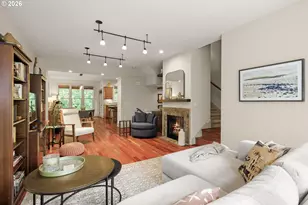 5077 W Sunset Dr, Lake Oswego, OR 97035 - Photo 10