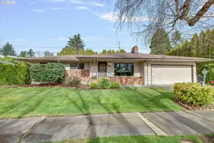 11425 SE Ash Ct, Portland, OR 97216 - Photo 2