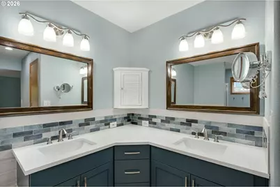 20245 SW Comanche Ter, Tualatin, OR 97062 - Photo 30