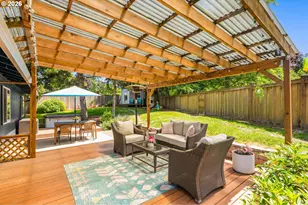 10366 SW Porter St, Portland, OR 97225 - Photo 22