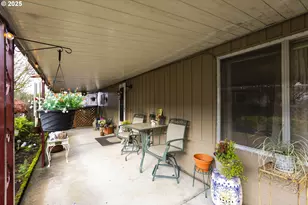 11526 SW Royal Villa Dr, Portland, OR 97224 - Photo 1